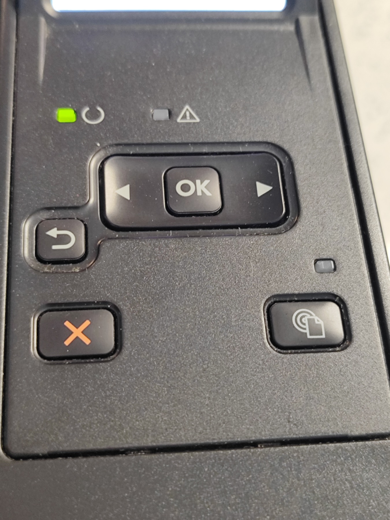 HP LaserJet Pro 400 M401n photo 18
